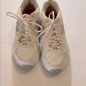 New Balance 623 White and Pink Athletic Shoes